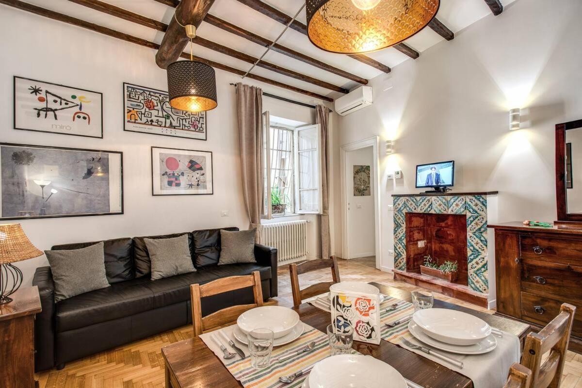 Апартаменты Casa Magiuli' Navona Рим Экстерьер фото